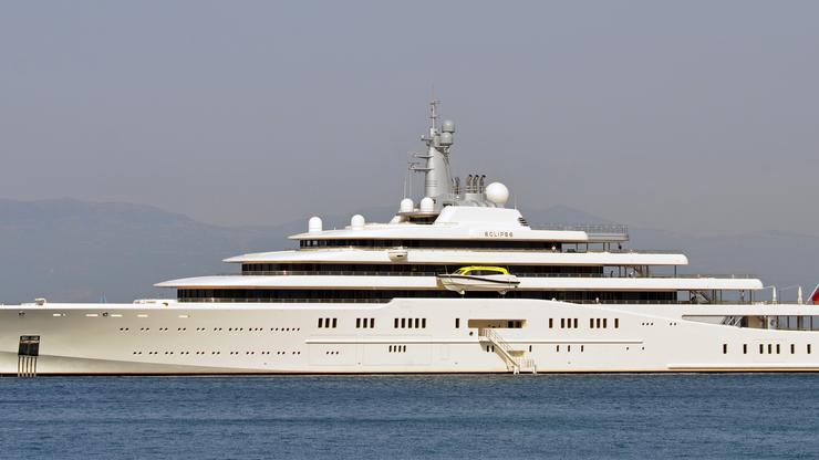 M/Y Eclipse najveća privatna jahta na svijetu, izgradio ju je Blohm & Voss of Hamburg