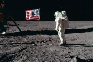 Slijetanje na Mjesec - Apollo 11