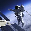 Astronaut u svemiru